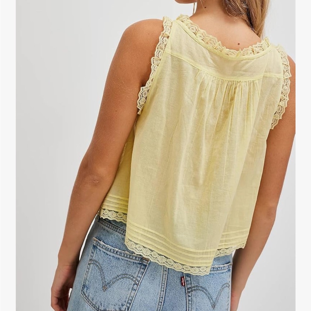 Butter yellow lace tank, S - Picture 2 of 6
